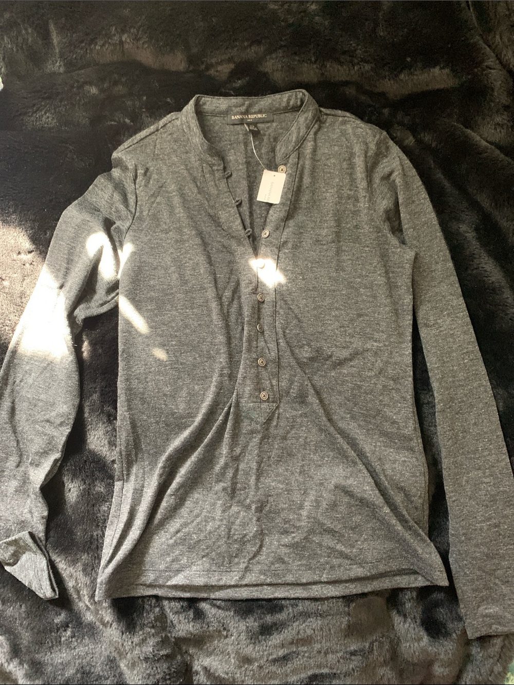 Banana Republic LongHenley - Charcoal Gray
